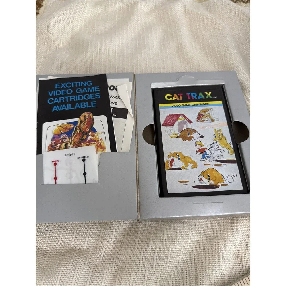 Arcadia 2001 Cat Trax by Emerson 1982 Video Game Cartridge 1 Complete Box